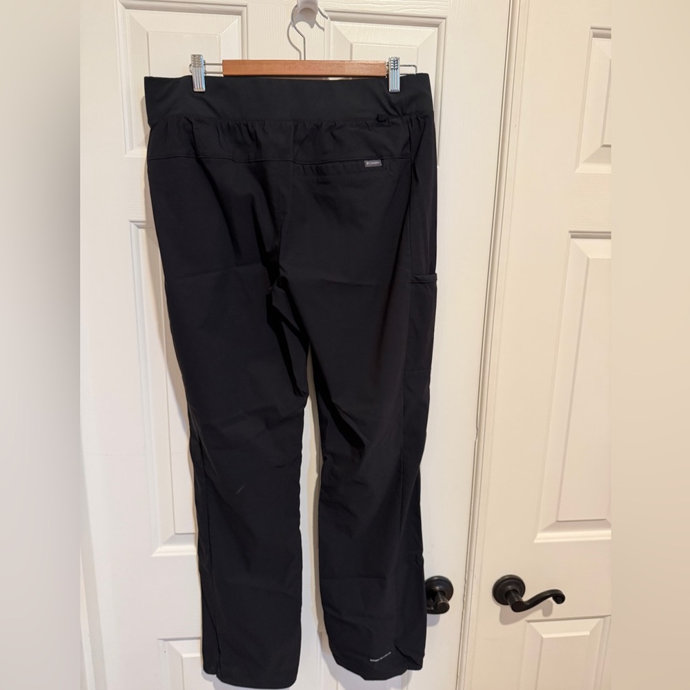 Columbia Women's Black Pants